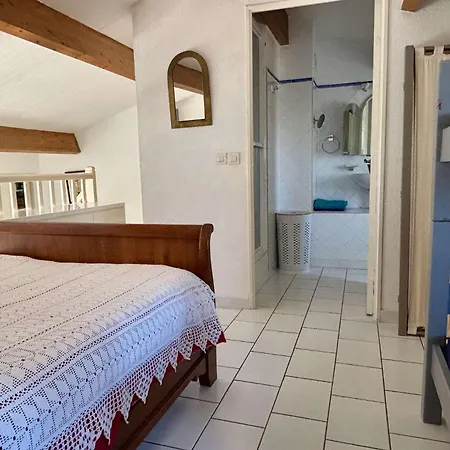 2 Pieces Mezzanine Climatise Avec Vue Sur Le Port 6 Couchages -ar660-044 * Argelès-sur-Mer