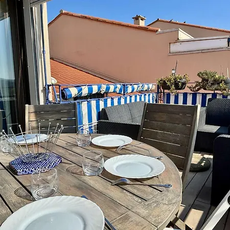 Apartmán 2 Pieces Mezzanine Climatise Avec Vue Sur Le Port 6 Couchages -ar660-044 *